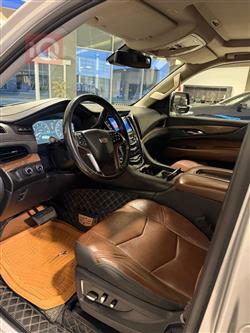 كاديلاك اسكاليد